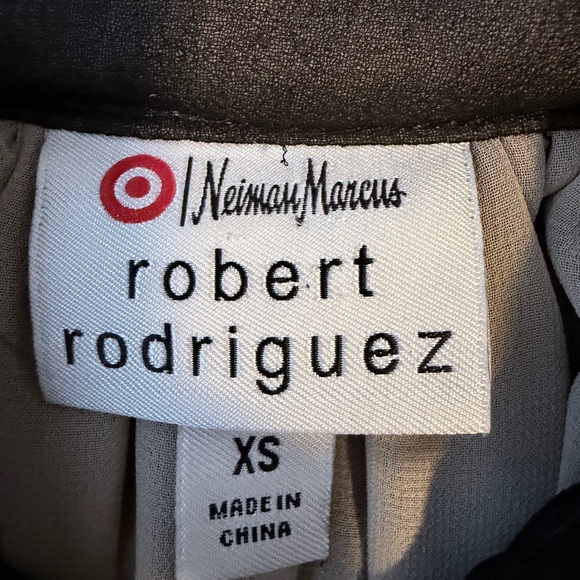 Robert Rodriguez Black and Cream Ruffled Blouse - Picture 4 of 7